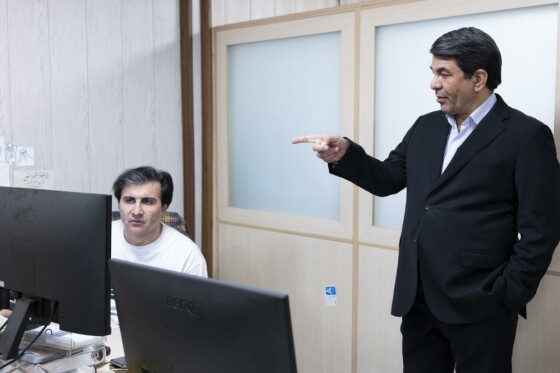 بازدید استاندار کرمان از روزنامه ایران