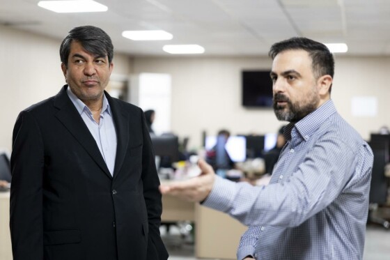 بازدید استاندار کرمان از روزنامه ایران