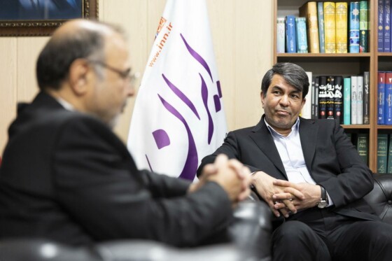 بازدید استاندار کرمان از روزنامه ایران