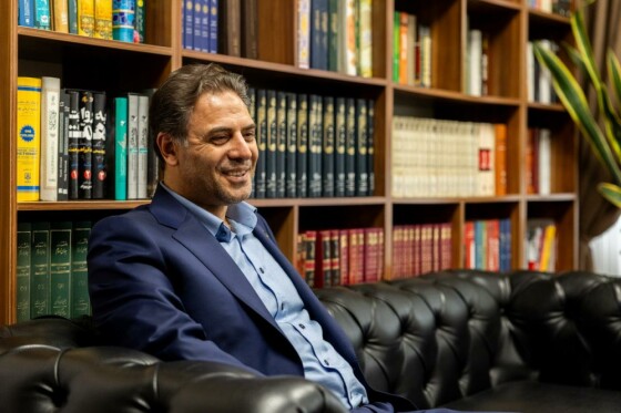 بازدید مدیرعامل شرکت مخابرات از روزنامه ایران