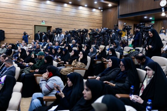 نشست خبری رییس مجلس شورای اسلامی