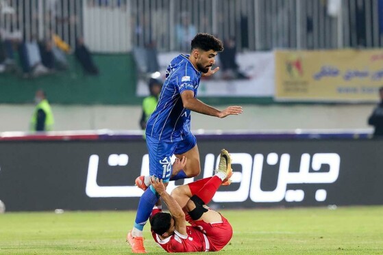 دیدار تیم های پرسپولیس و استقلال