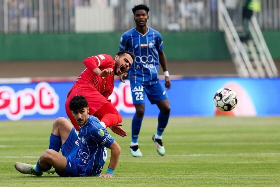 دیدار تیم های پرسپولیس و استقلال