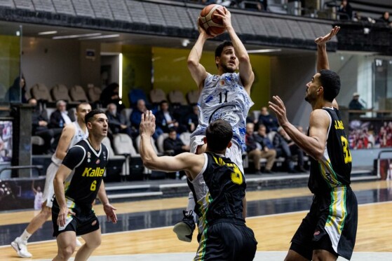 دیدار بسکتبال استقلال _ کاله