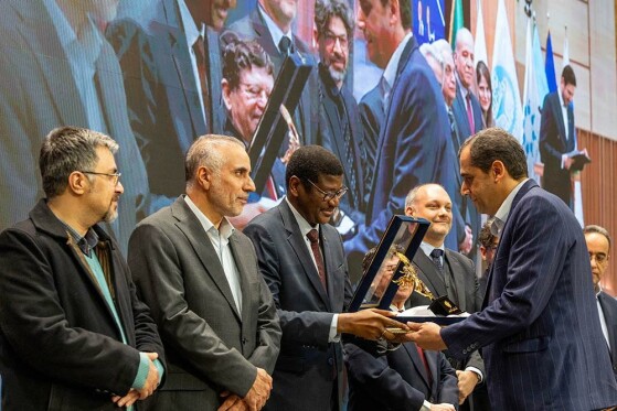 نهمین جشنواره اندیشمندان و دانشمندان جوان