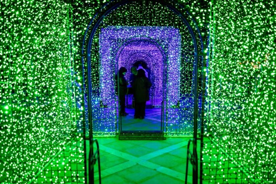 جشنواره نور در یلدای ایرانی