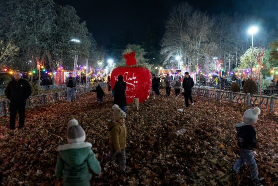 جشنواره نور در یلدای ایرانی