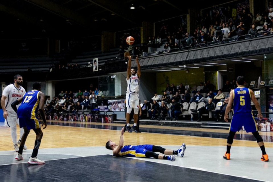 دیدار تیم‌های بسکتبال شهرداری گرگان - الریاضی بیروت