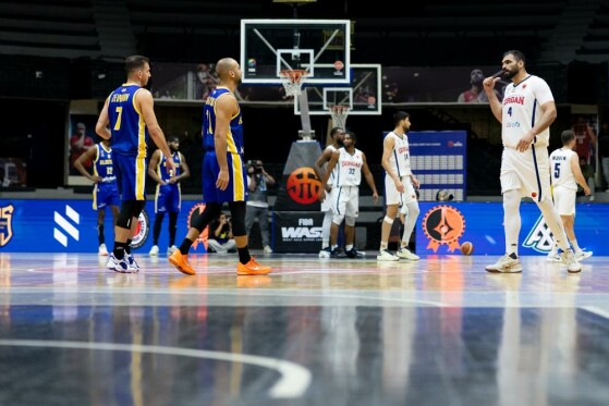 دیدار تیم‌های بسکتبال شهرداری گرگان - الریاضی بیروت