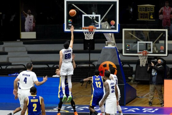 دیدار تیم‌های بسکتبال شهرداری گرگان - الریاضی بیروت