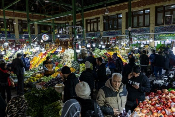 خرید شب یلدا در تهران