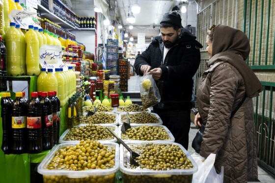 خرید شب یلدا در تهران