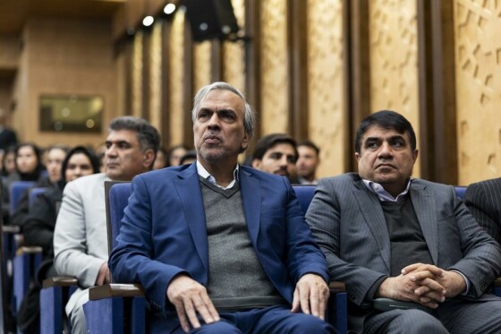 همایش وفاق ملی در پرتو قانون اساسی