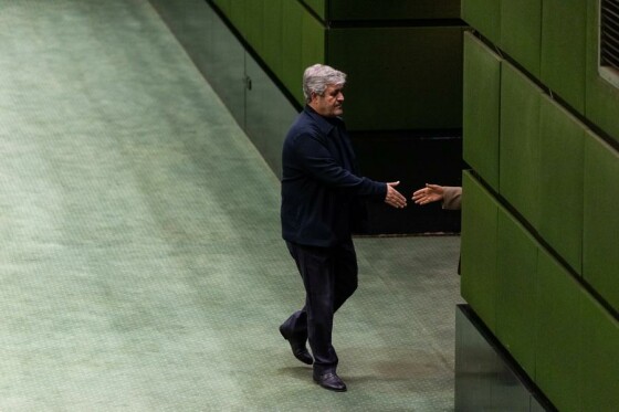 تقدیم لایحه بودجه ۱۴۰۵ توسط رئیس جمهور به مجلس