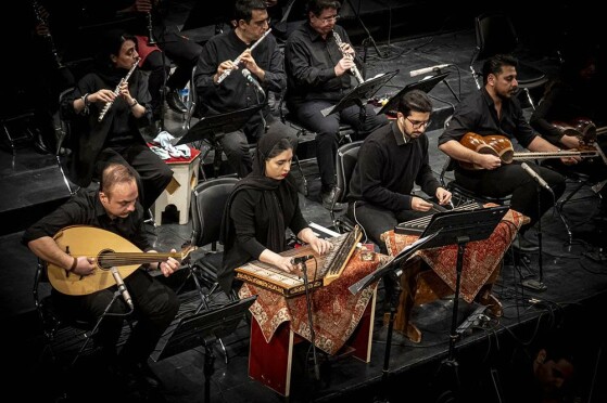 ارکستر موسیقی ملی ایران به رهبری همایون رحیمیان