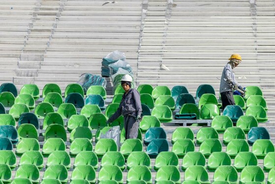 باز سازی ورزشگاه آزادی