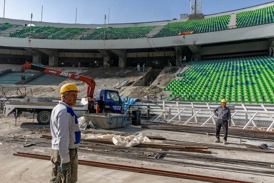 باز سازی ورزشگاه آزادی