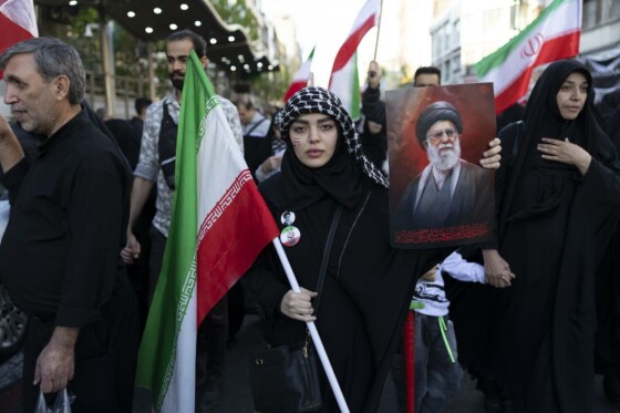 چهلمین روز شهادت رهبر شهید