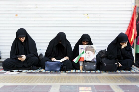 چهلمین روز شهادت رهبر شهید