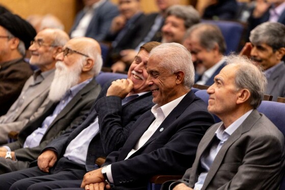 مراسم تجلیل از استادمحمود کمره ای
