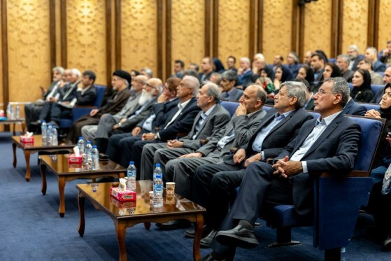 مراسم تجلیل از استادمحمود کمره ای