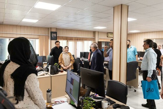 بازدید محسن هاشمی رفسنجانی از روزنامه ایران