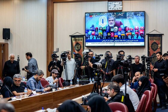 نشست خبری ابراهیم عزیزی رئیس  ستاد مرکزی هفته بازخوانی و افشای حقوق بشر آمریکایی