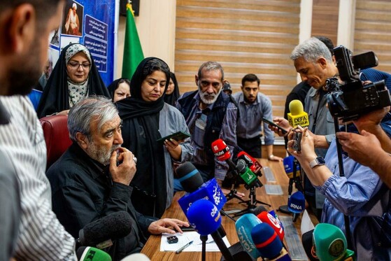 نشست خبری ابراهیم عزیزی رئیس  ستاد مرکزی هفته بازخوانی و افشای حقوق بشر آمریکایی