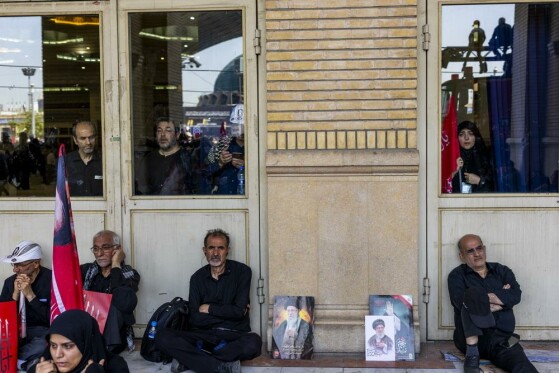 وداع با رهبر شهید انقلاب-۲