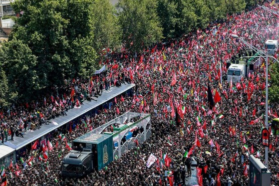 تشییع پیکر رهبر شهید-۴