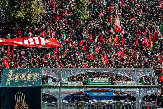 تشییع پیکر رهبر شهید-۳