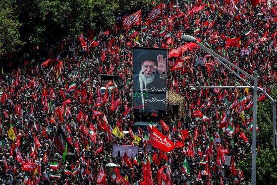 تشییع پیکر رهبر شهید-۳