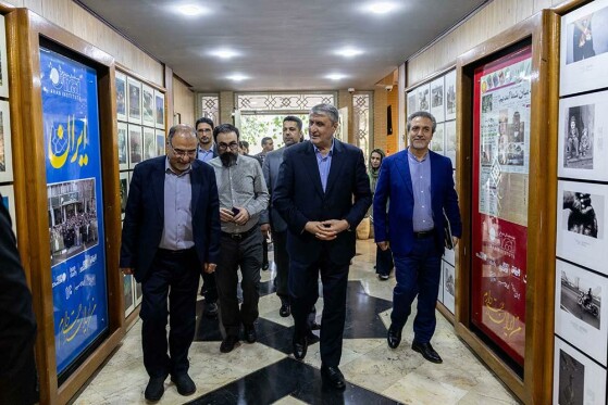محمد اسلامی میهمان موسسه فرهنگی مطبوعاتی ایران