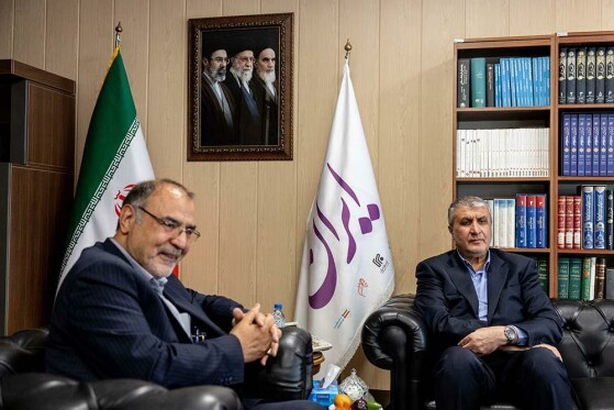محمد اسلامی میهمان موسسه فرهنگی مطبوعاتی ایران