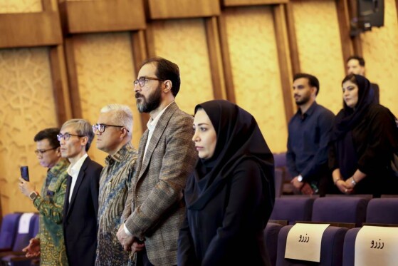 اولین همایش بین المللی ایران در نظم نوین جهانی